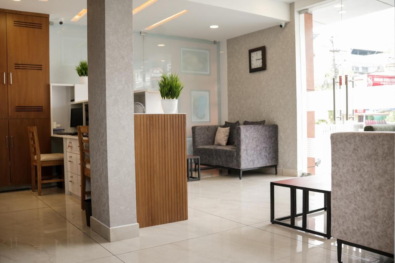 Sulu Residency Hotel Kochi Exterior foto